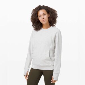 Lululemon Women’s Scuba Crew Size 4 in Heathered Core Ultra Light Grey